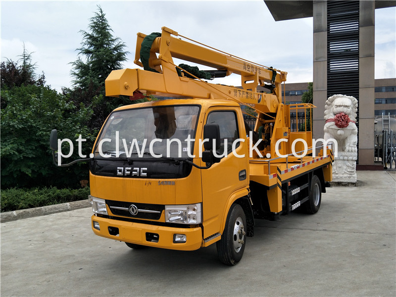 aerial work platform lift truck